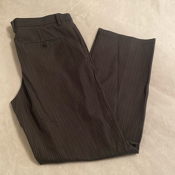 Mens Dockers Straight Fit Dress Pants, size 38 x 32 - Picture 1 of 6